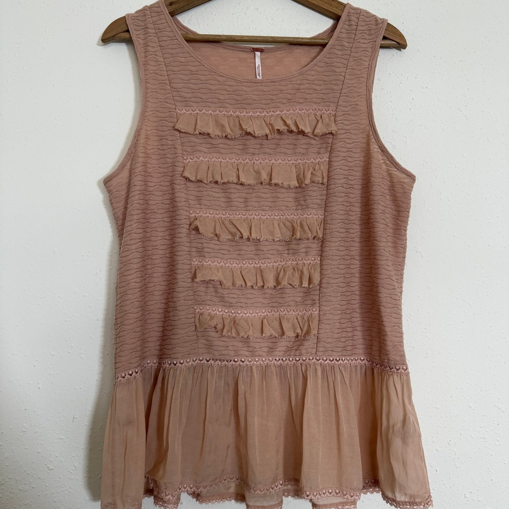Free‎ People Sweetie Pie Ruffle Peplum Tank Blush Pink Lace Top Womens L